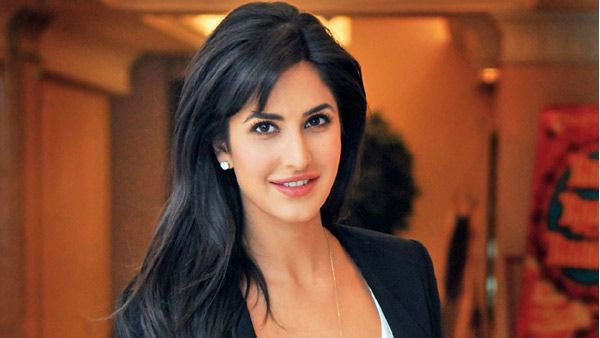 గొప్ప మనసు చాటుకొన్న కత్రినాకైఫ్.. మరోసారి కార్మిక కుటుంబాలకు సాయం