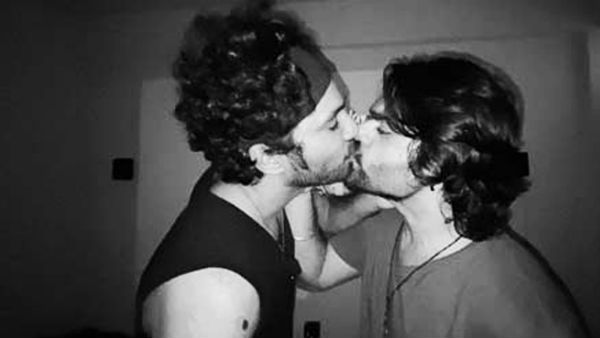 మూవీ హిట్టయిన జోష్‌లో.. డైరెక్టర్, హీరో లిప్‌లాక్.. టాలీవుడ్‌లో చెత్త సంస్కృతా?