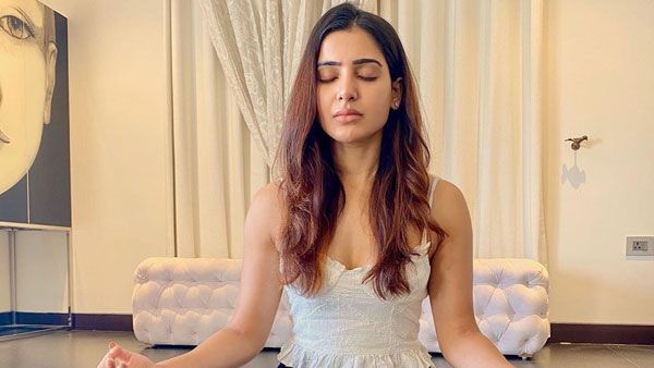 భర్తతో కలిసి గాలిలో సమంత యోగాసనం.. ఇలా చేస్తే ఏ రోగాలు రావట.. ఫొటోస్ వైరల్