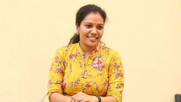 టాలీవుడ్ లేడి డైరెక్టర్ ఆరోగ్య పరిస్థితి విషమం.. క్లారిటీ ఇచ్చిన కోన వెంకట్!