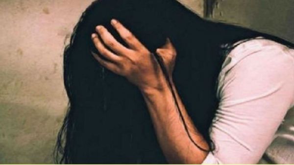 కూల్‌డ్రింక్‌లో మత్తుమందు కలిపి అత్యాచారం.. వీడియోతో బ్లాక్ మెయిల్.. నటి ఫిర్యాదు