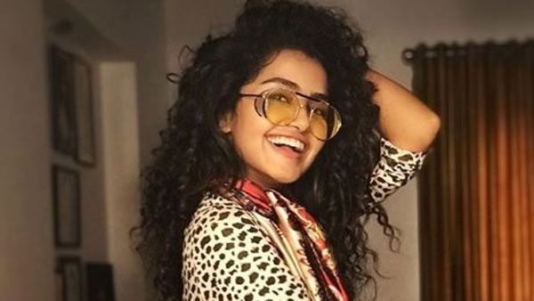 ఆనందంలో అనుపమా.. 70 లక్షల అభిమాన గణం!!