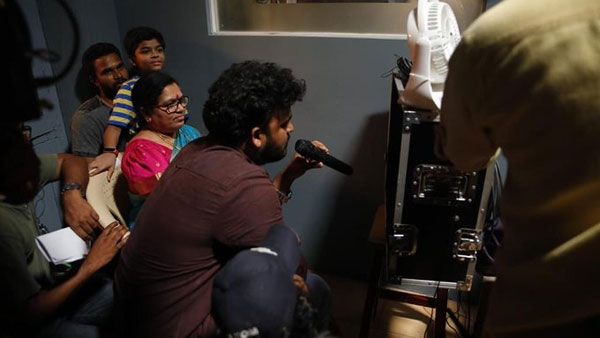 సీఎం కావాలనుకున్నా అమ్మ తోడుంటుంది.. HIT దర్శకుడి ట్వీట్ వైరల్