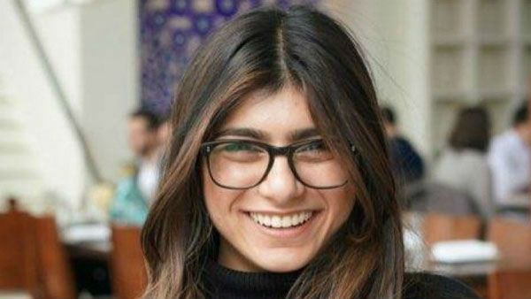 ఆ బాధితుల కోసం మియా ఖలీఫా భారీ ఆర్థిక సహాయం.. పోర్న్ షూటింగ్‌లో వాడే వాటిని వేలం వేసి..