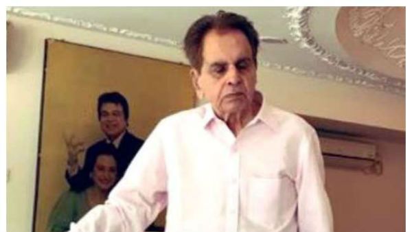 బాలీవుడ్ అగ్ర నటుడి ఇంట్లో కరోనా విషాదం.. మరొకరి పరిస్థితి విషమం!