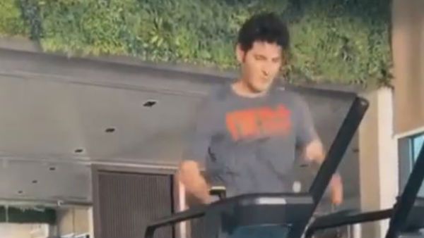 ఇంట్లో లేకపోతే అక్కడే ఉన్నట్టు.. మహేష్‌పై నమ్రత కామెంట్