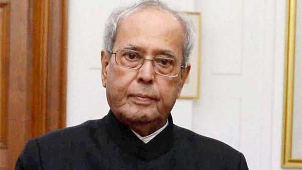 ప్రణబ్ ముఖర్జీ కన్నుమూత: విషాదంలో సినీ వర్గాలు.. మహేష్ బాబు, తాప్సీ, మంచు లక్ష్మీ సంతాపం