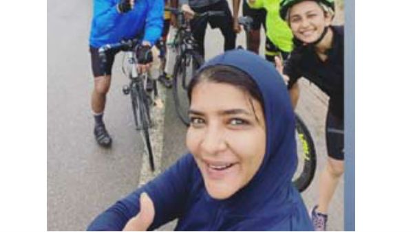 వర్షంలో అబ్బాయిలతో మంచు లక్ష్మి, రకుల్.. హాయిగా అనుకున్న పని పూర్తి చేసి..