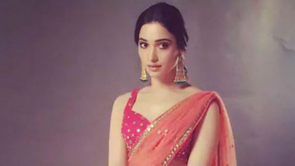 ప్రేమలో పడ్డ మిల్కీ బ్యూటీ... సోషల్ మీడియాలో తమన్నా ఫొటోలు హల్‌చల్