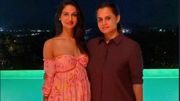 డ్రెస్సుతోనే చంపేసింది.. స్నేహ బర్త్ డే పిక్స్ వైరల్.. క్యూటీ అంటూ శ్రీమతిపై ప్రేమ కురిపించిన బన్నీ