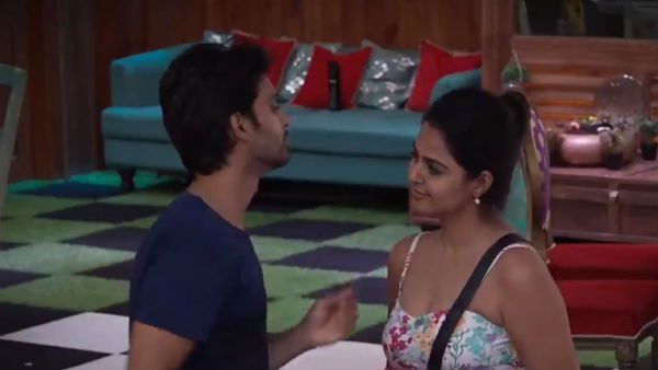 అభిజీత్-మోనాల్ మళ్లీ కలిసి పోయినట్టున్నారే.. బిగ్‌బాస్ ఆటలోని మర్మాన్ని కనిపెట్టేశాడు!!