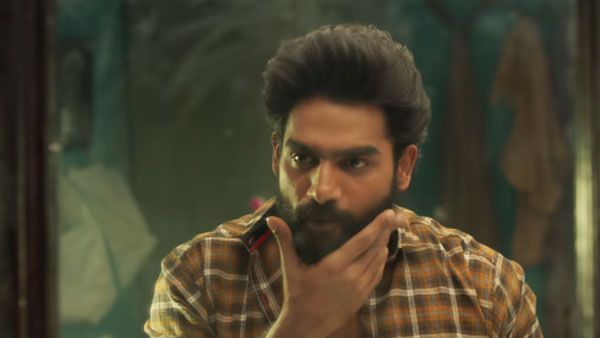 మొగుడు పోయిన పెళ్ళాన్ని కూడా వదలవా.. చావు కబురు చల్లగా అంటూ కార్తికేయ మాసీ లుక్