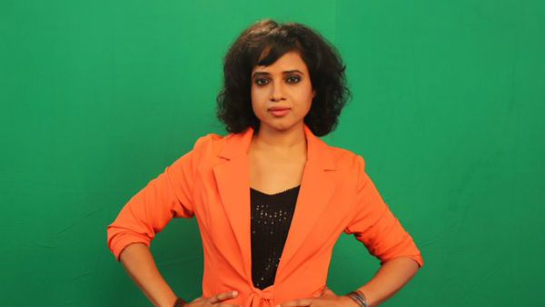 bigg boss telugu 4: బిగ్ బాస్ తెలుగు 4లోకి టీవీ 9 డేరింగ్ యాంకర్ దేవి నాగవల్లి