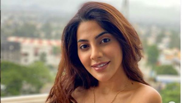 బిగ్‌బాస్‌లోకి చీకటి గదిలో చితక్కొట్టుడు హీరోయిన్.. హాట్ బ్యూటీ ఎంట్రీతో రచ్చే!