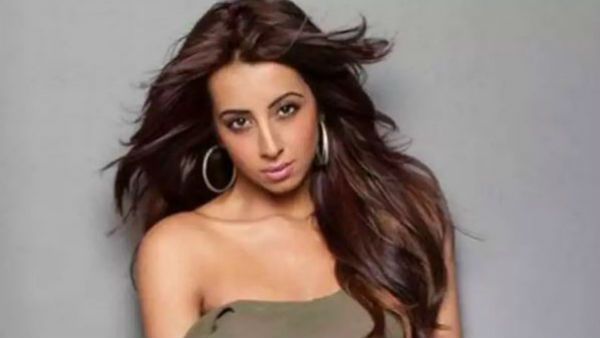 సంజన గల్రానీకి కష్టాలు.. డ్రగ్ రాకెట్ వ్యవహారంలో సమన్లు?. నిర్మాతపై దాడి ఘటన..