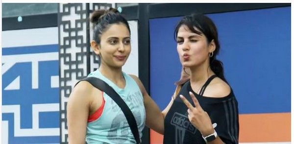 డ్రగ్స్ కేసులో రకుల్ ప్రీత్ సింగ్?.. రియా చక్రవర్తి నోట 25 పేర్లు బయటకు అంటూ