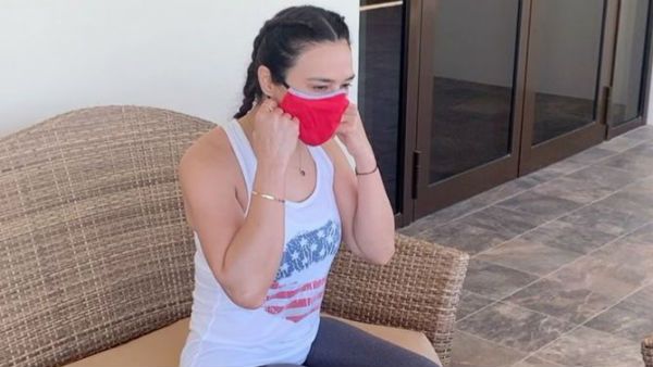 వరుసగా 20 సార్లు కోవిడ్ టెస్ట్ చేయించుకున్న సీనియర్ హీరోయిన్