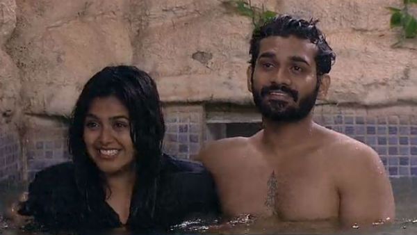 అఖిల్ ప్యాంటులో ఐస్.. స్విమ్మింగ్ పూల్‌లో మోనాల్ రొమాంటిక్‌గా.. అమ్మా, సోహైల్ టార్గెట్ చేస్తూ