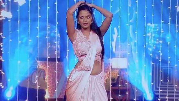 అరియానా గ్లోరి అందాల ఆరబోత.. బిగ్‌బాస్‌ బ్యూటీ రెమ్యునరేషన్ ఎంతంటే!