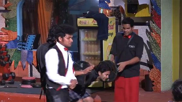 BIGG BOSS 4: హోటల్ టాస్క్‌లో టార్చర్.. కుప్పకూలిపోయిన అభి, అమ్మ రాజశేఖర్