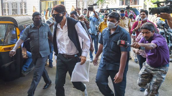 అర్జున్ రాంపాల్‌కు ఎదురుదెబ్బ.. డ్రగ్స్ కేసులో షాకిచ్చిన ఎన్సీబీ అధికారులు