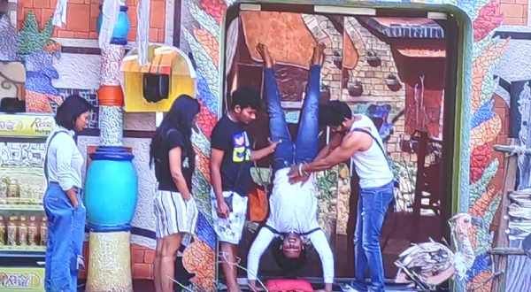 అభిజిత్‌కు తలకిందులుగా బిగ్‌బాస్ శిక్ష.. ఇంటిలో రాంగోపాల్ వర్మ సినిమా