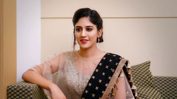 ఓ నిర్మాతతో రెండేళ్ల కాంట్రాక్ట్.. అసలు గుట్టు విప్పిన చాందినీ చౌదరీ