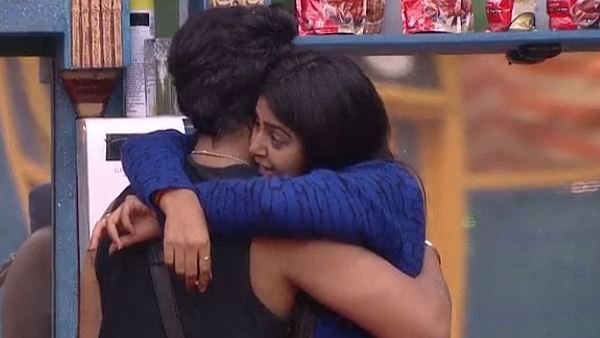 నిన్ను హగ్ చేసుకోవాలంటే అలాంటి ఫీలింగ్.. నీతో అలా చేస్తే.. అంటూ మోనాల్‌తో అఖిల్ రొమాన్స్