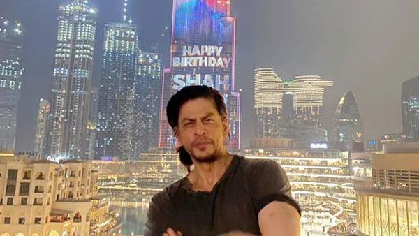 షారుక్ ఖాన్ రేంజ్ అంటే అది.. ప్రపంచ బిలియనీర్స్ సైతం ఆశ్చర్యపోయేలా అరుదైన గౌరవం