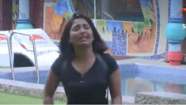 ఇలా అయితే మహిళలెవ్వరూ టైటిల్ గెలవలేరు.. రేస్ టు ఫినాలే టాస్క్‌పై హారిక కామెంట్స్