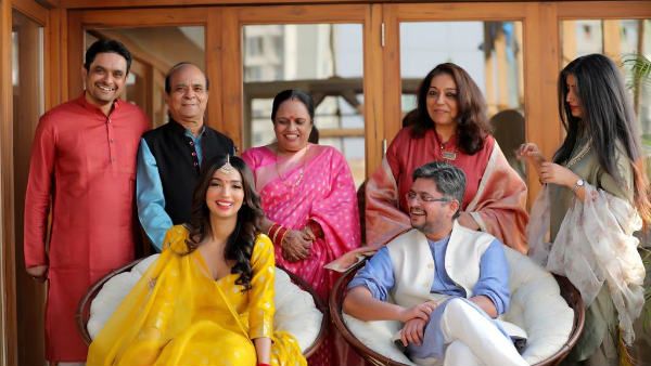 రెండో పెళ్లికి సిద్దమైన కనికా థిల్లాన్.. పిక్స్ వైరల్