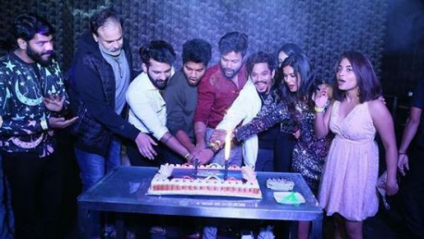 బిగ్ బాస్ కంటెస్టెంట్లకు మెగా పార్టీ.. అందరితో కలిసి రచ్చ చేసిన నాగబాబు