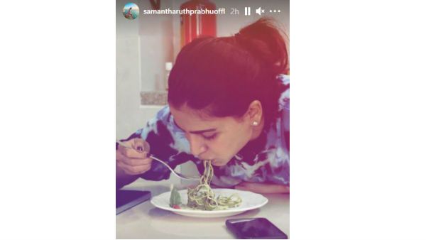 ఎలాంటి ఫోటోలు అడిగినా చూపించేస్తోంది.. కొత్త ట్రెండ్‌తో సమంత రచ్చ