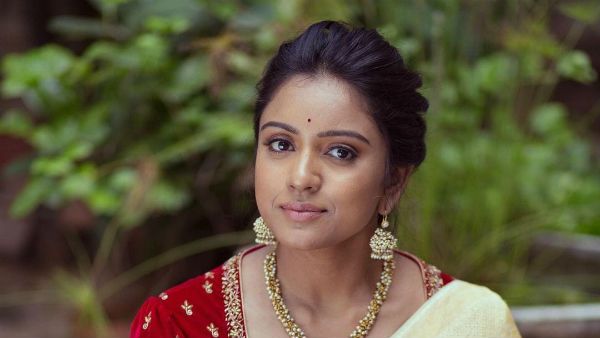 వాళ్లు ఎక్కువగా అవే చూపిస్తారు.. అందుకే జాగ్రత్తగా ఉండండి: బిగ్ బాస్‌పై వితిక సంచలన వ్యాఖ్యలు