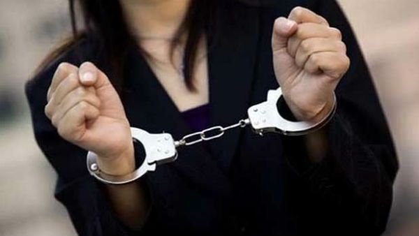 బ్రేకింగ్: ముంబైలో టాలీవుడ్ హీరోయిన్ అరెస్ట్.. డ్రగ్స్ కేసులో మరో సంచలనం