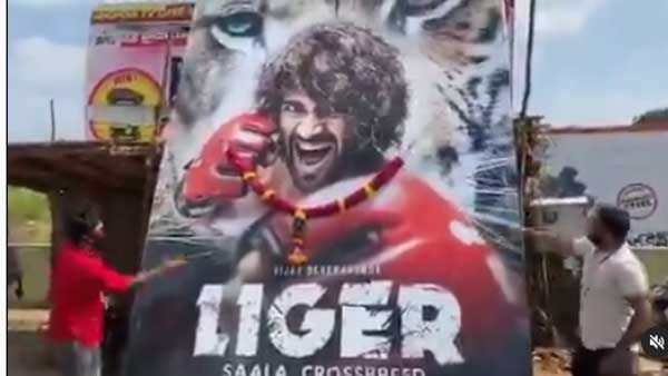 ‘లైగర్’ ప్లాన్‌లో మార్పులు: అలా ఫిక్స్ అయిన విజయ్, పూరీ జగన్నాథ్