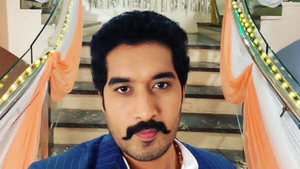 కార్తీక దీపం డాక్టర్ బాబులో ఈ యాంగిల్ కూడానా?.. వంటలక్కను వదిలేసి కూతుళ్లతో కలిసి రచ్చ