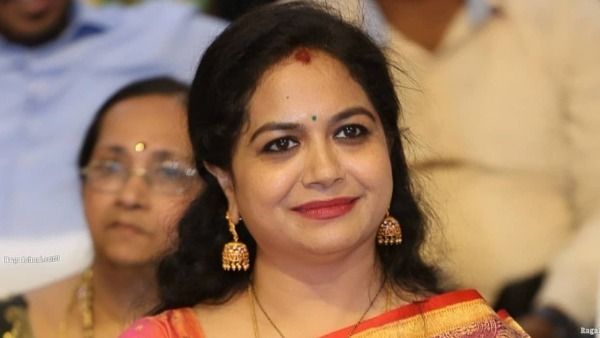 కలకాలం స్నేహితులమే.. వారిపై సింగర్ సునీత కామెంట్స్