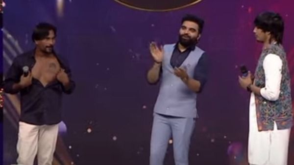 అభిమాని చర్యకు షాక్.. గుండెపై పచ్చబొట్టు.. సింగర్ యశస్వి క్రేజ్‌కు నిదర్శనం