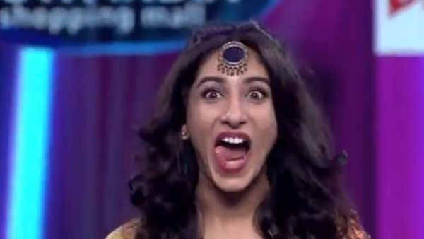 పరువాలను ఓ ఊపు ఊపేసింది.. యాంకర్ విష్ణు ప్రియ మాస్ స్టెప్పులు వైరల్