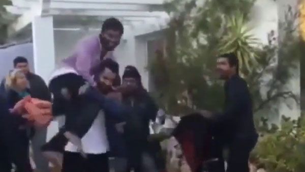 ఉప్పెన దర్శకుడంటే Jr ఎ‌న్టీఆర్‌కు ఎందుకంత ఇష్టం.. ఏకంగా ఎత్తుకొని మరీ నీళ్ళల్లో పడేశాడట