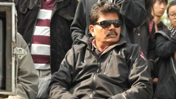 నాన్‌ బెయిలబుల్‌ వారెంట్‌ జారీపై స్పందించిన శంకర్.. పెద్ద తప్పు జరిగిపోయింది అంటూ..