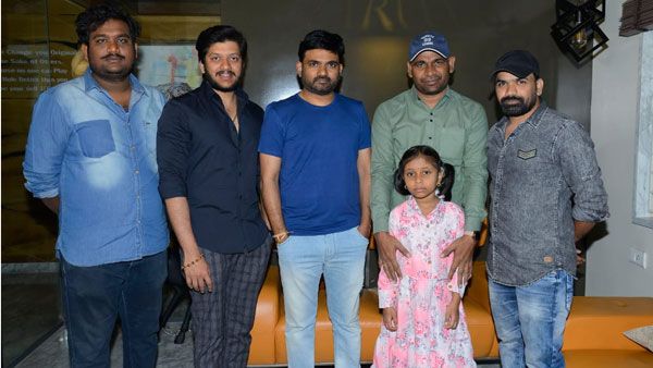 ‘హాఫ్ స్టోరీస్’ మోషన్ పోస్టర్.. డైరెక్టర్ మారుతి కామెంట్స్ వైరల్