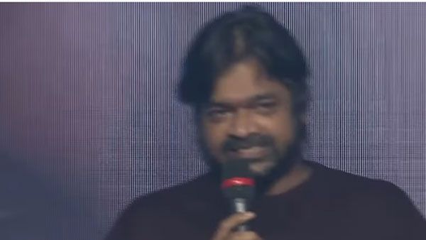 ఉప్పెన ప్రీ రిలీజ్: స్టేజ్ పైనే వైష్ణవ్ తేజ్ కు సినిమా ఛాన్స్ ఇచ్చేసిన పవర్ స్టార్ దర్శకుడు