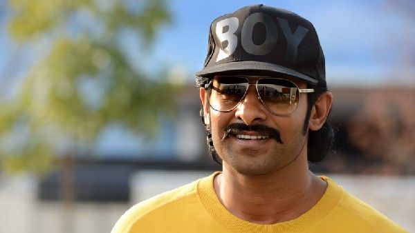 రాముడి పాత్ర కోసం కోర మీసాలతో ప్రభాస్.. నెవర్ బిఫోర్ లుక్ వైరల్