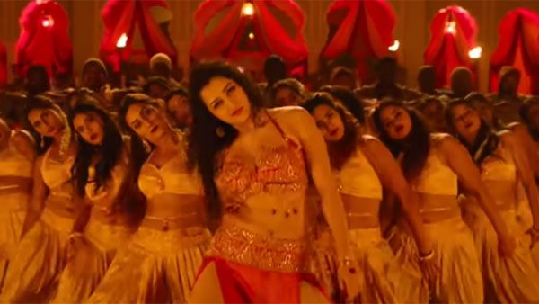 హాట్ హాట్ స్టెప్పులతో ఊపేసిన అప్సర రాణి: ‘సిటీమార్’ కోసం పెప్సీ రాణిలా మారిపోయింది