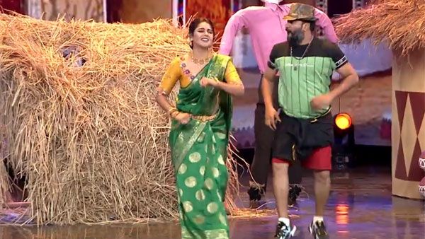 ముమైత్, మోనాల్, యానీ మాస్టర్‌లా రికార్డింగ్ డ్యాన్సులు.. మరీ దిగజారిన బాబా భాస్కర్