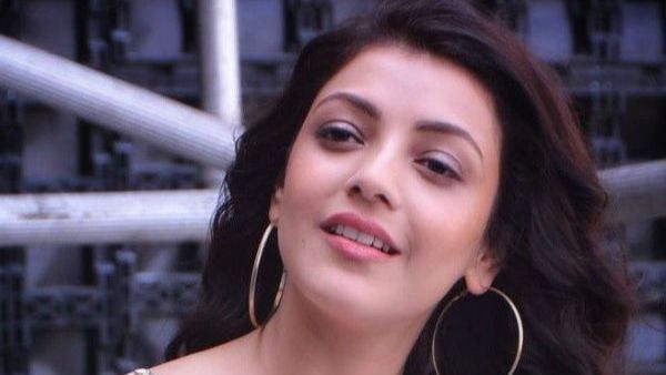 ఆచార్య సెట్‌లో అడుగుపెట్టిన కాజల్.. అదిరిపోయే ఫోటోను షేర్ చేయడంతో హైప్!