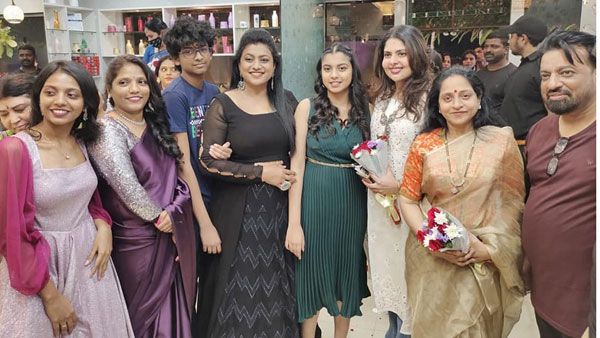 రోజా కొత్త బిజినెస్.. కూతురి ఆలోచనతో గ్రాండ్ ఓపెనింగ్.. షాకైనా సీనియర్ హీరోయిన్!