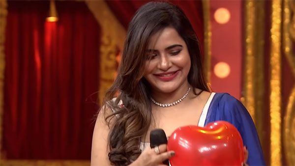 స్టేజ్ మీదే ఐ లవ్యూ... అషూకు ప్రపోజ్ చేసిన ఎక్స్ ప్రెస్ హరి.. అంతా ఆ ముద్దు ఎఫెక్ట్!